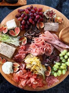 apéro traiteur entreprise planche apéritive charcuterie fromage apéritif bureau